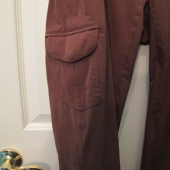 From REI:  KUHL Womens cargo pants Size 14  Burgandy - Picture 8 of 9